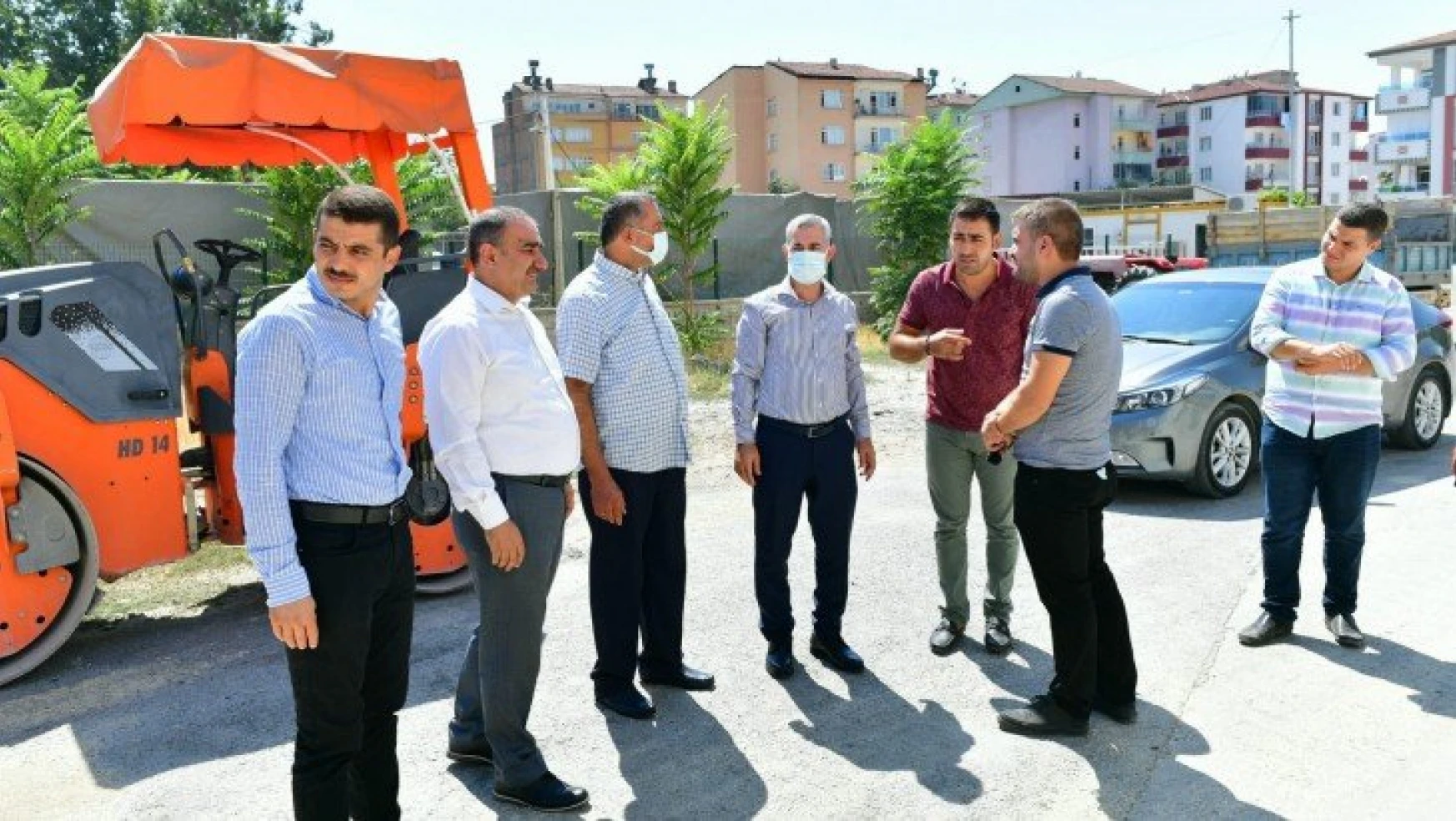 Başkan Çınar, Çavuşoğlu Mahallesindeki Yol Yenileme Hizmetlerini İnceledi