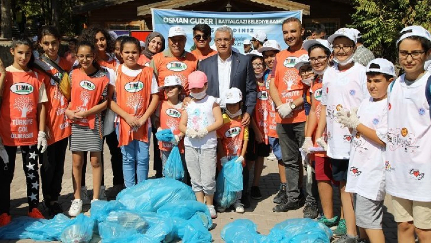 Başkan Güder: 'Temiz toplum ve temiz çevre için el ele verelim'