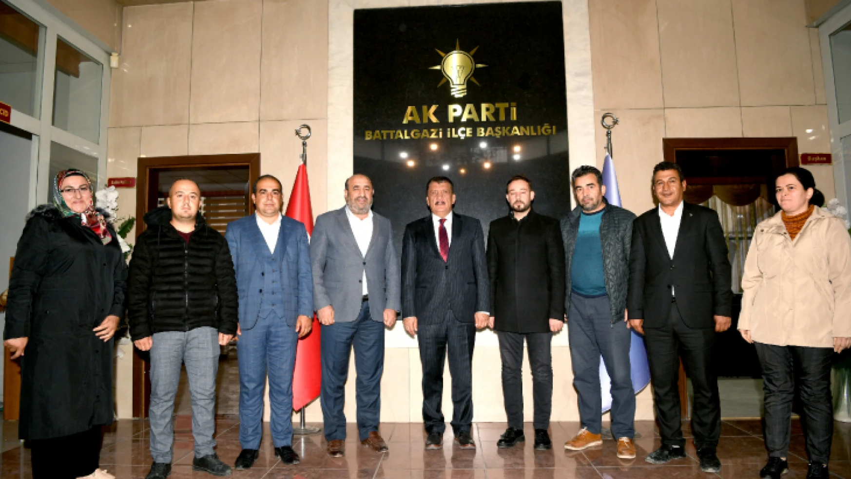 Başkan Gürkan, AK Parti Battalgazi İlçe Başkanlığını Ziyaret Etti