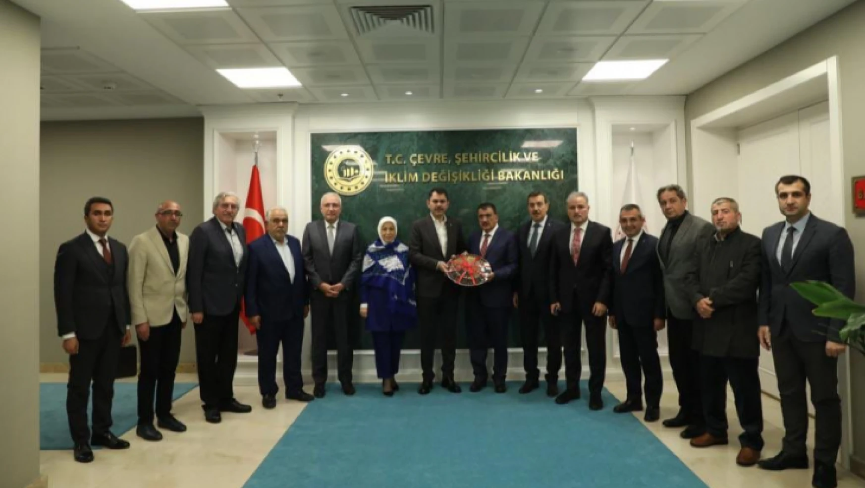Başkan Gürkan, Ankara'da Bakan Kurum İle Bir Araya Geldi