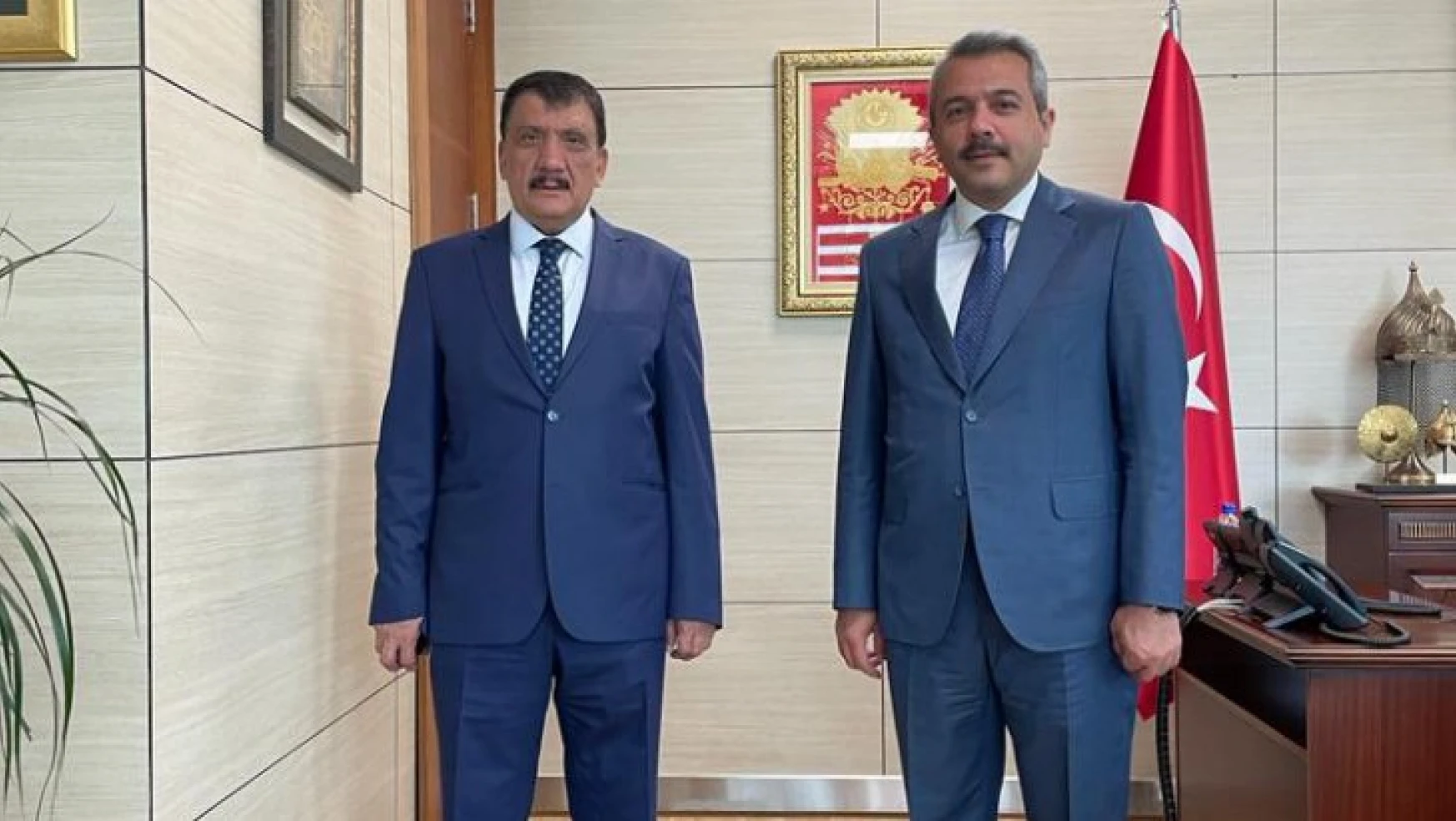 Başkan Gürkan Ankara'da yoğun temaslarda bulundu