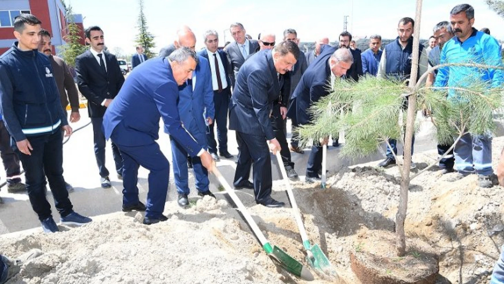 Başkan Gürkan: Arıtma Tesisine 6 Mw'lık Yeni Ges Yapıyoruz