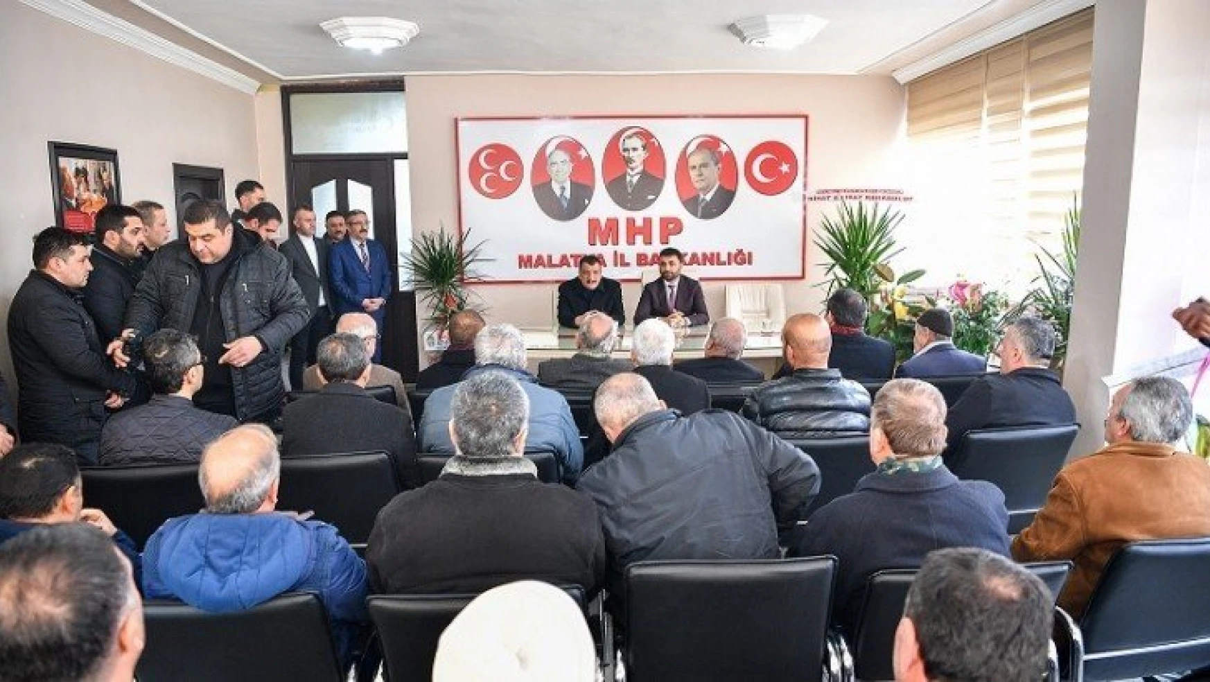 Başkan Gürkan'dan MHP'ye İadeyi Ziyaret