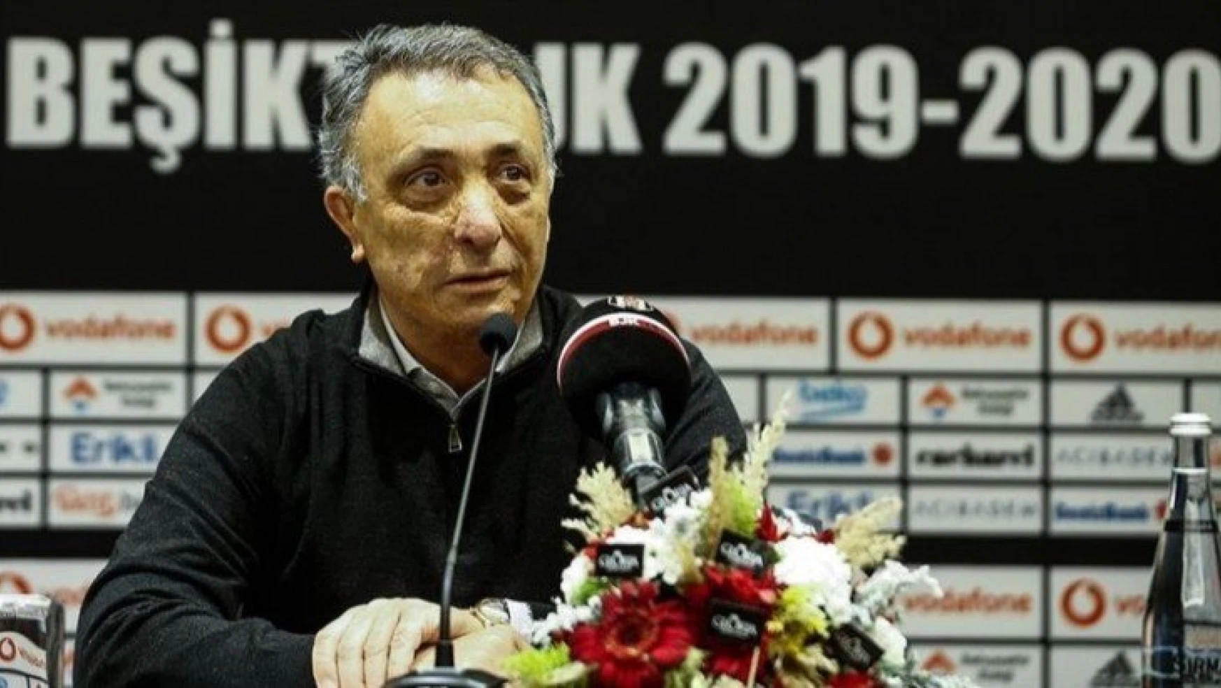 Beşiktaş Kulüp Başkanı Ahmet Nur Çebi'nin testi pozitif çıktı