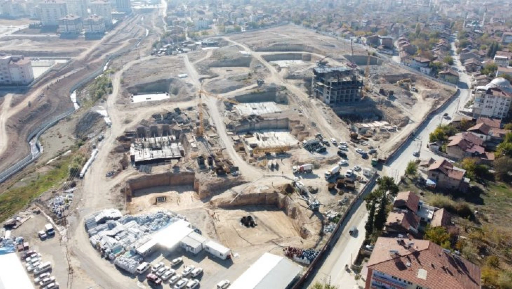 Çalık: '24 Ocak depremi sonrası Malatya'yı yeniden inşa ettik'