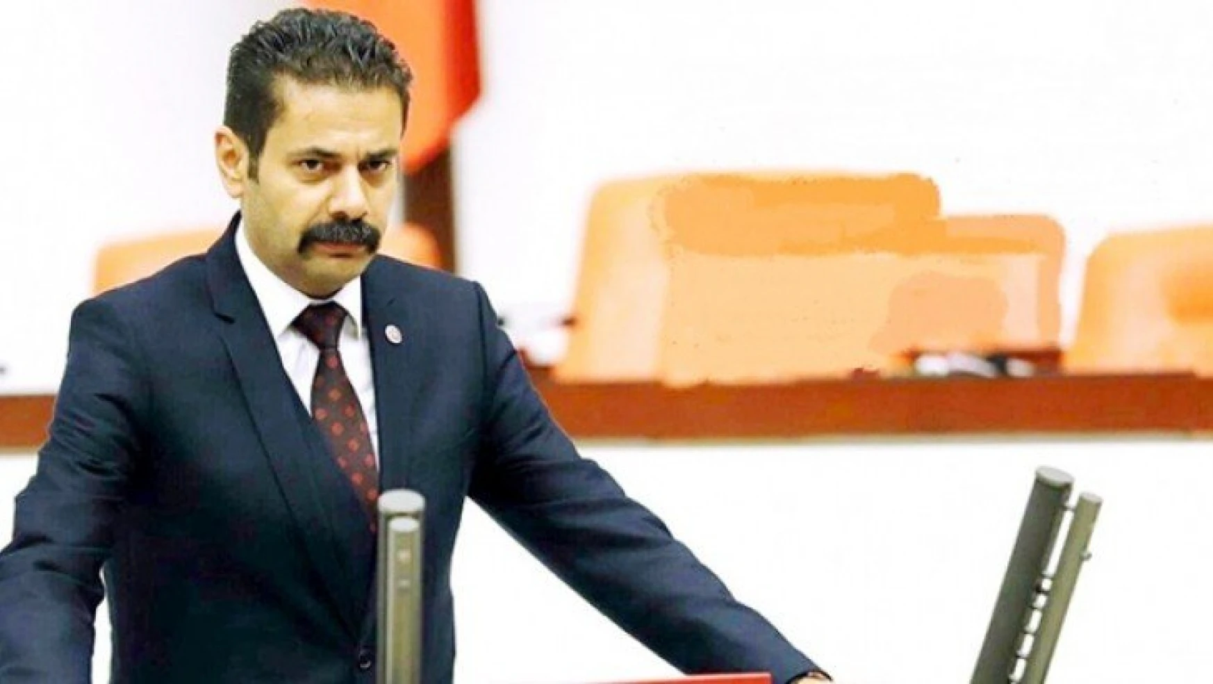 CHP'li Büyükşehir Belediye Başkanı Tunç Soyer'e kınama