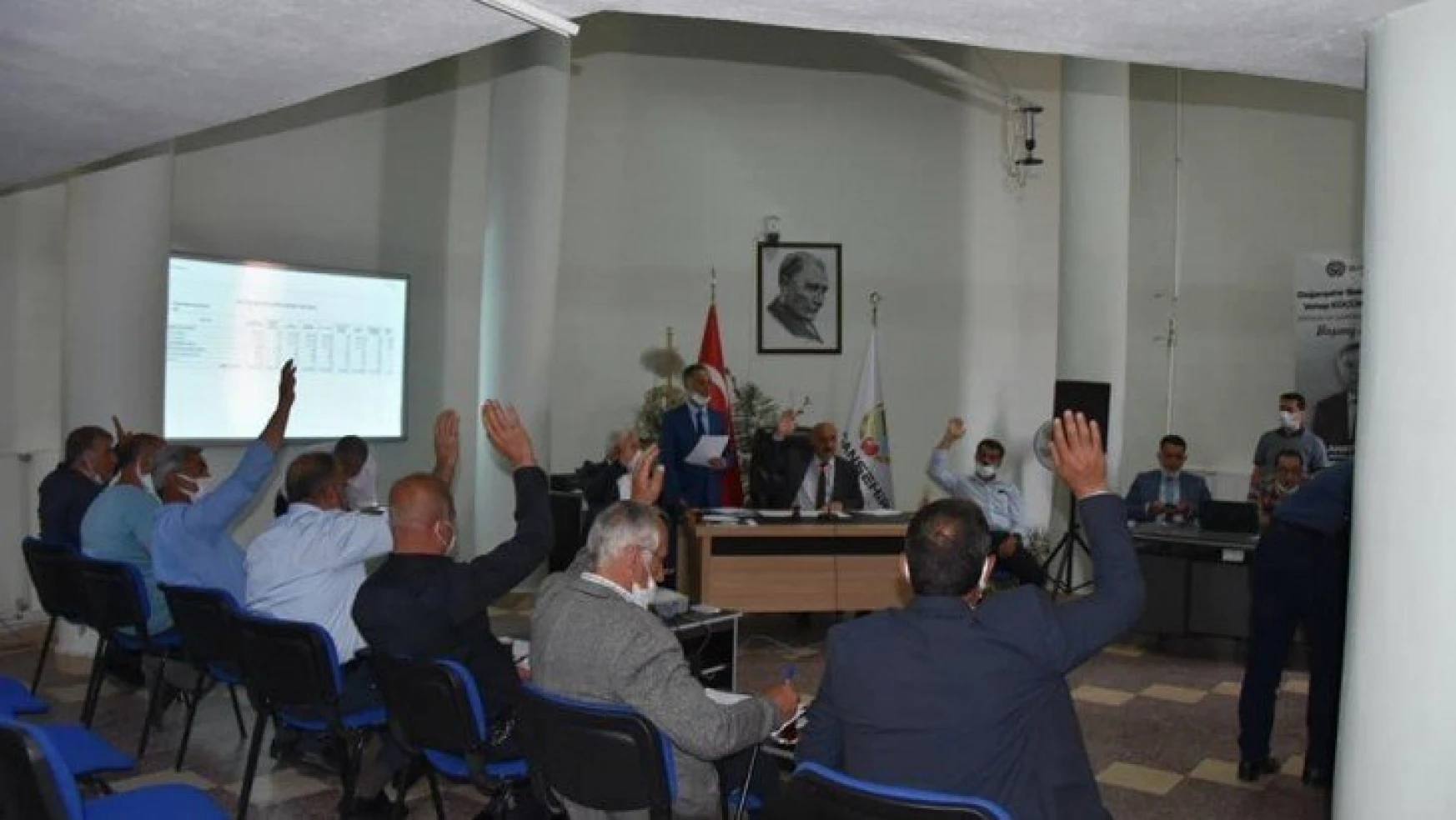Doğanşehir Belediye Meclisi'nden İsrail'i kınama