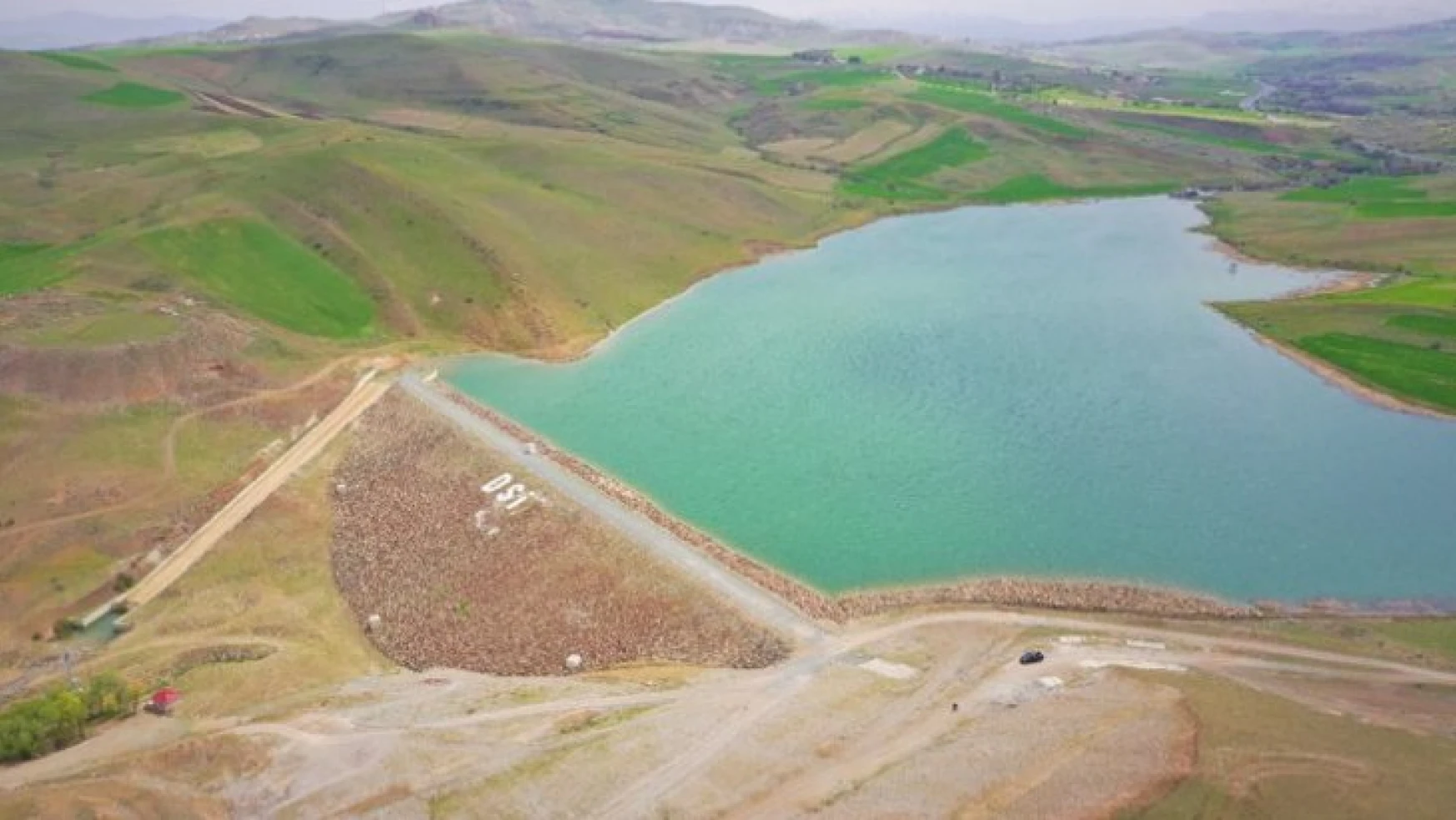 Elazığ Kovancılar Tatar Göleti Tam Doluluğa Ulaşarak Dolusavaktan Su Tahliyesine Başladı