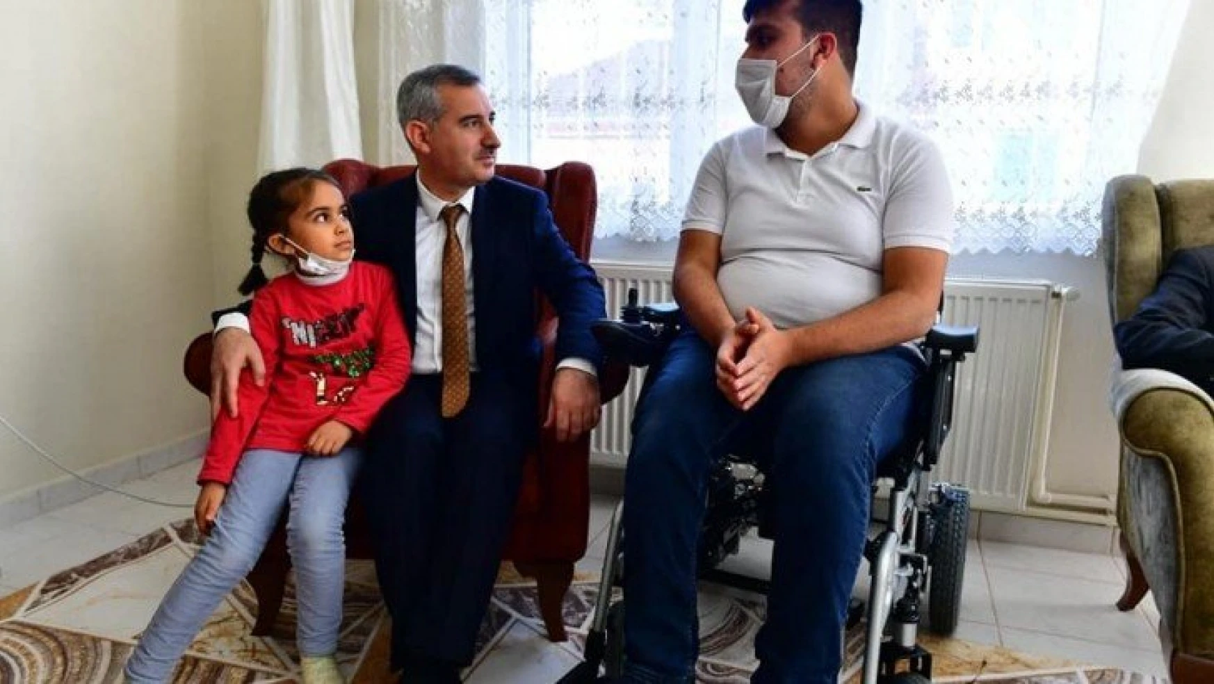 Engelli Vatandaşlara Toplamda 92 Adet Akülü Araç Teslim Edildi