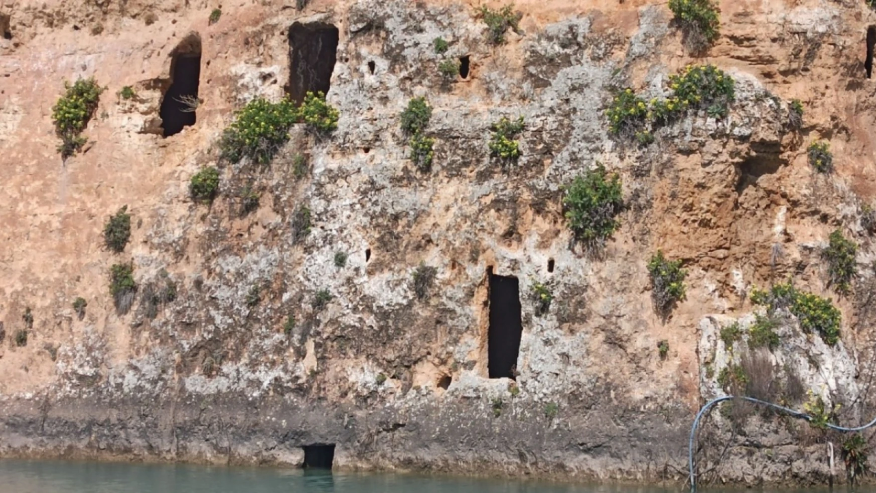 Fırat Nehri'nin gizemli mağaraları tescilleniyor