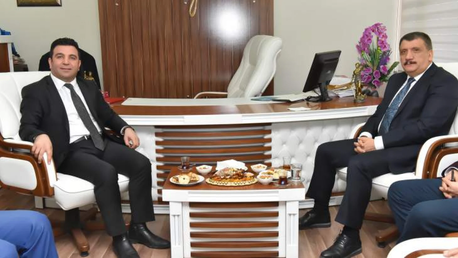 Başkan Gürkan, Gökçe'ye İadeyi Ziyarette Bulundu