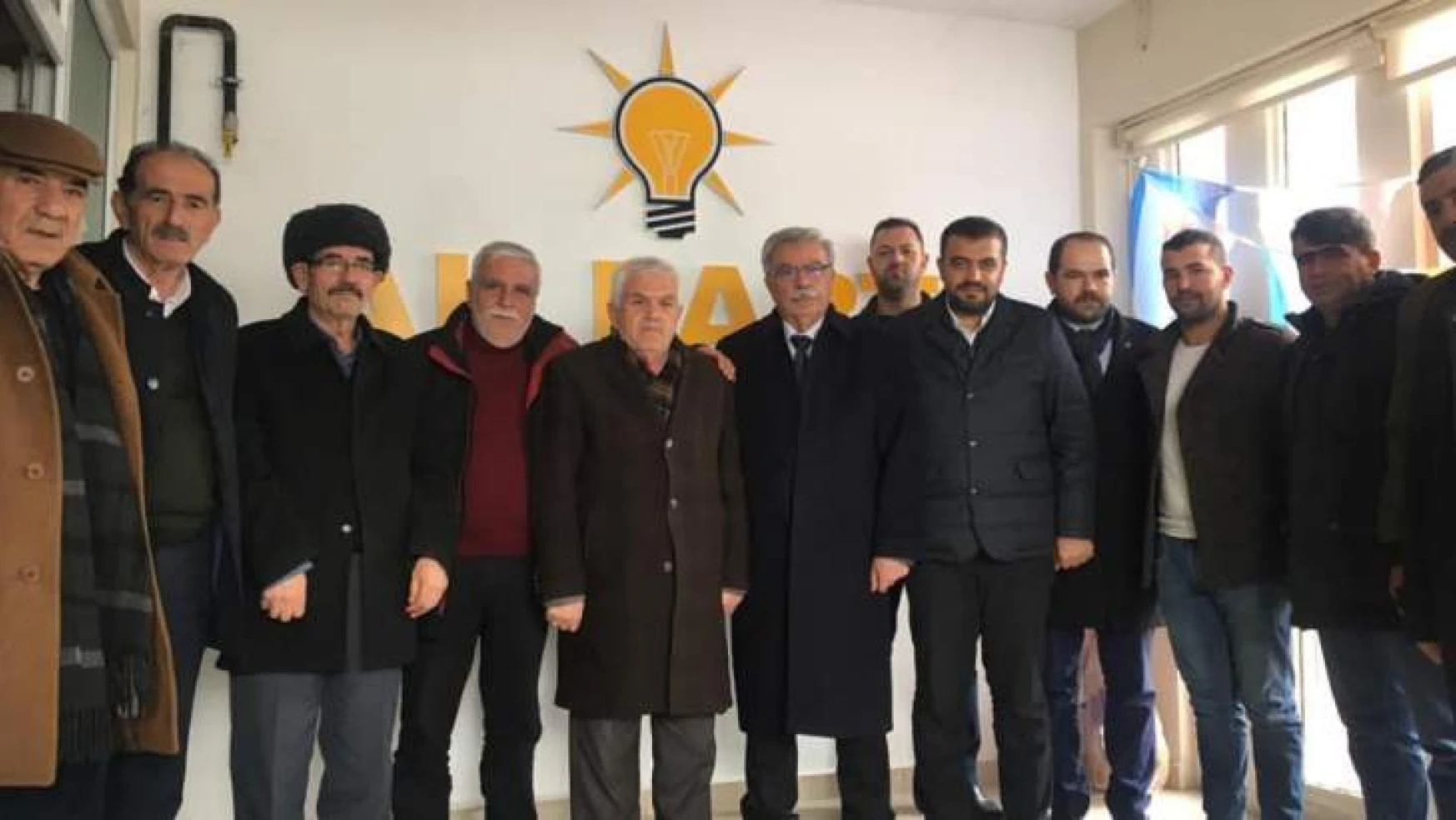 Doğanşehir Mhp Teşkilatı Ak Parti'ye İade-İ Ziyarette Bulundu