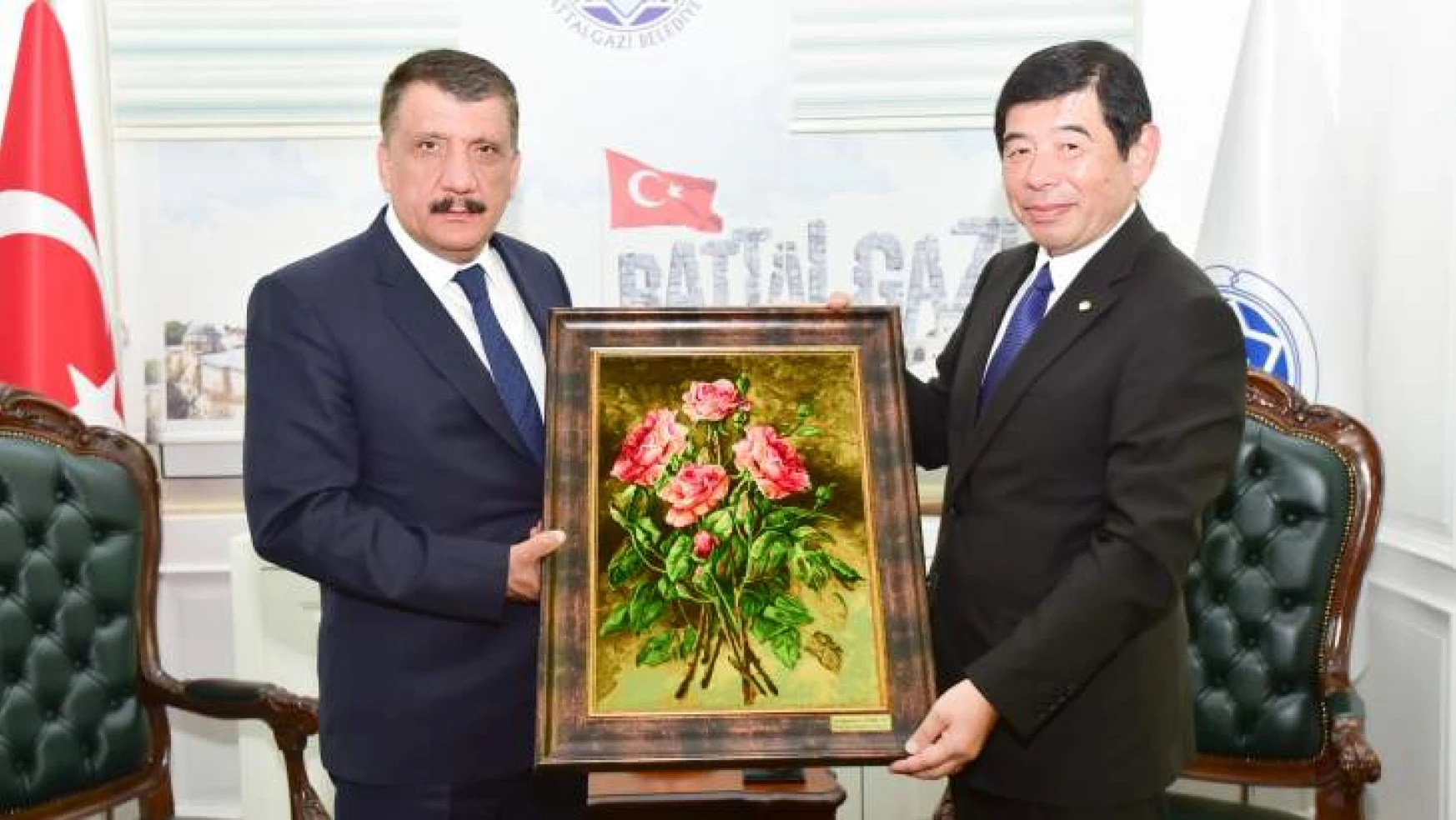 Gümrük Örgütü Genel Sekreteri Mıkurıya, Başkan Gürkan'ı Ziyaret Etti