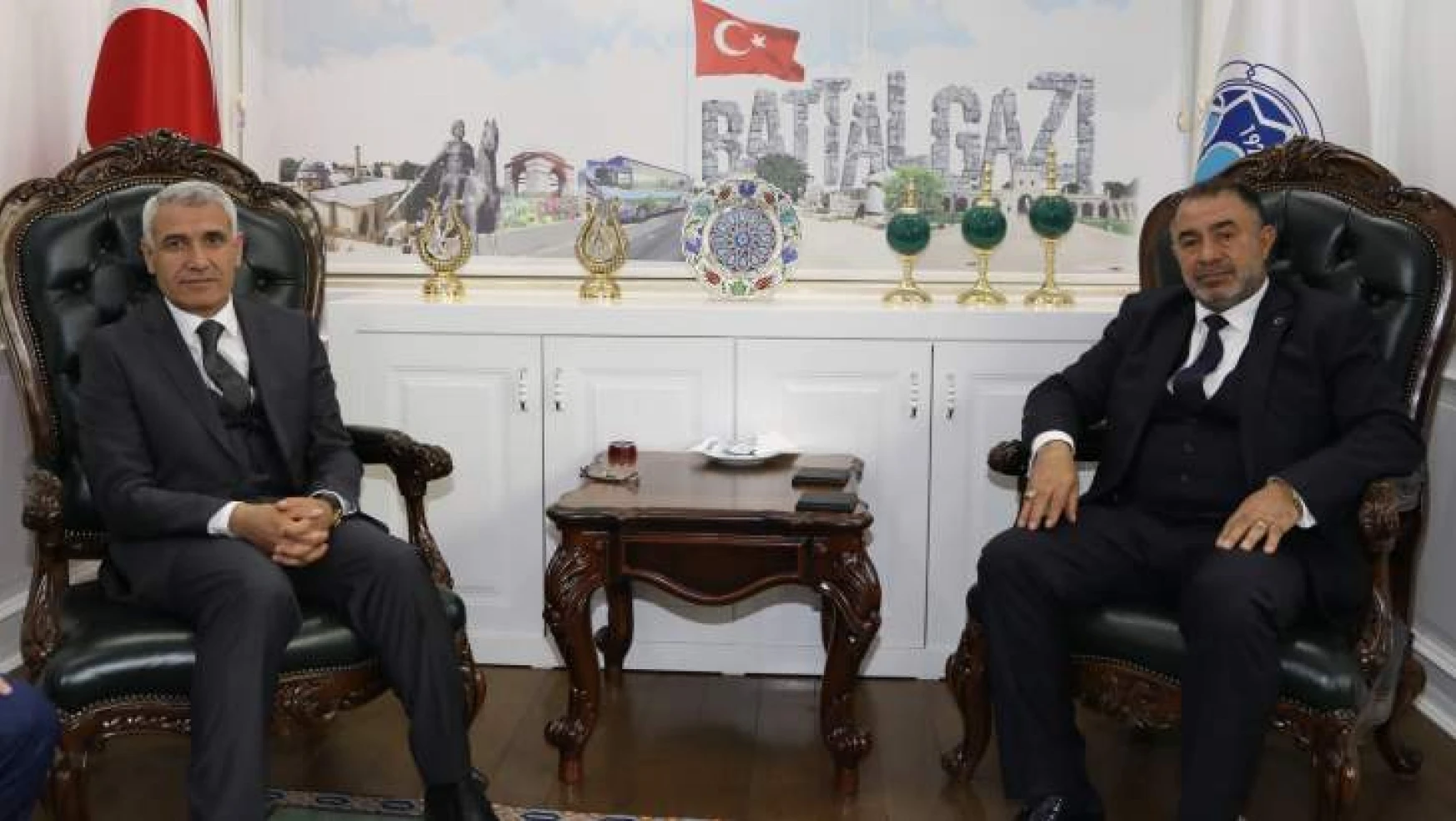 Türk İş Malatya Temsilcisi Öndeş, Başkan Güder'i Ziyaret Etti
