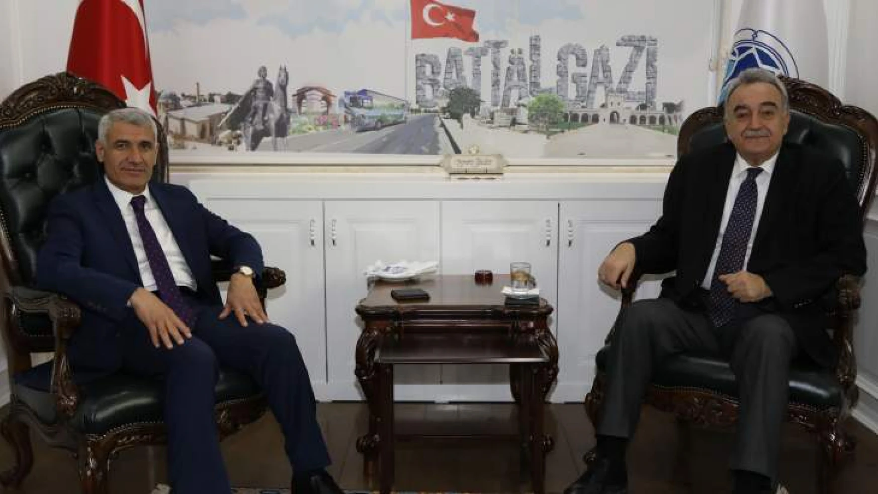 Ak Parti 24. Dönem Malatya Milletvekili Akın, Başkan Güder'i Ziyaret Etti