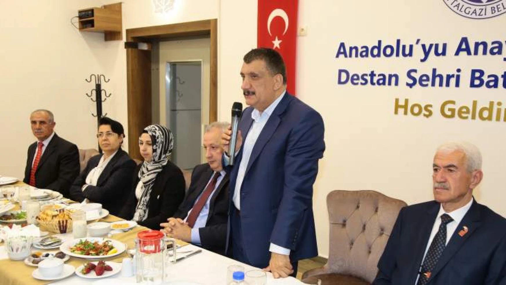 Başkan Gürkan, Şehit Aileleri Ve Gazilerle İftarda Biraraya Geldi