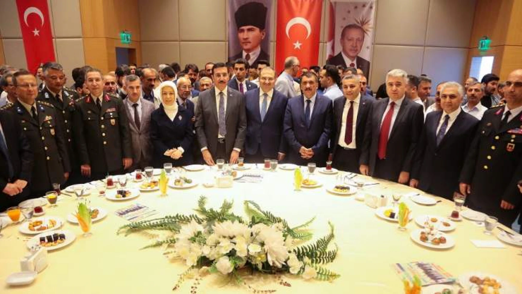 Başkan Gürkan, Bir Dizi Bayramlaşma Törenine Katıldı