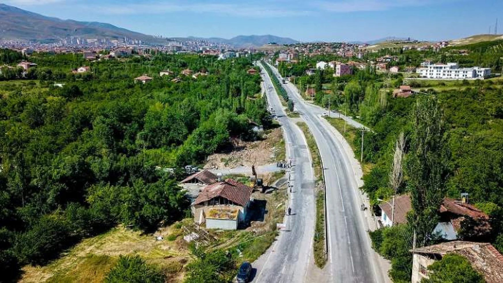 12 Yıllık Yol Sorununu Büyükşehir Belediyesi Çözdü