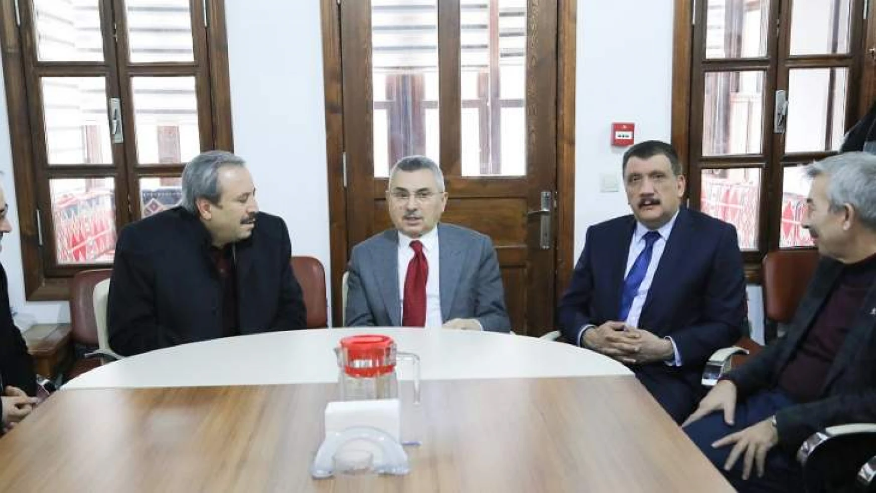 Gülle Ve Başkan Gürkan, Ensar Vakfı Yönetimi İle Biraraya Geldi