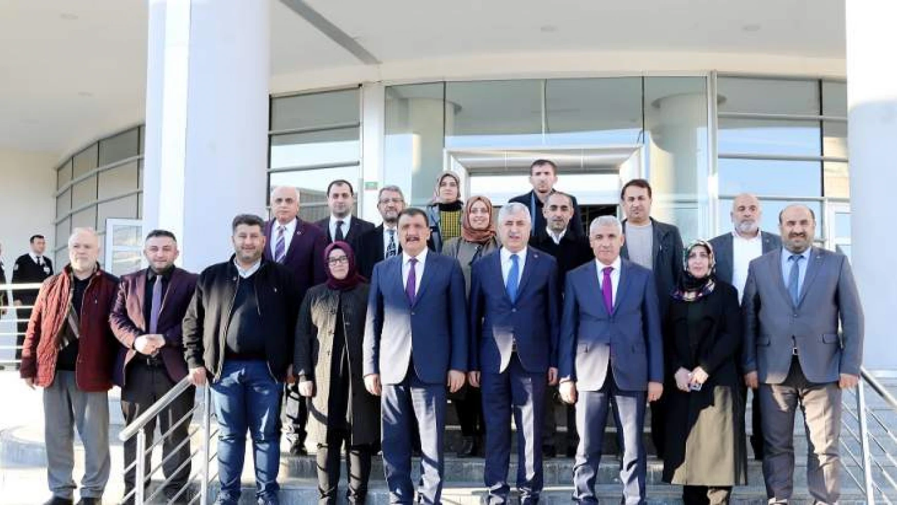 Başkan Gürkan, Malatya Büyükşehir Belediye Başkanı Polat'ı Ziyaret Etti