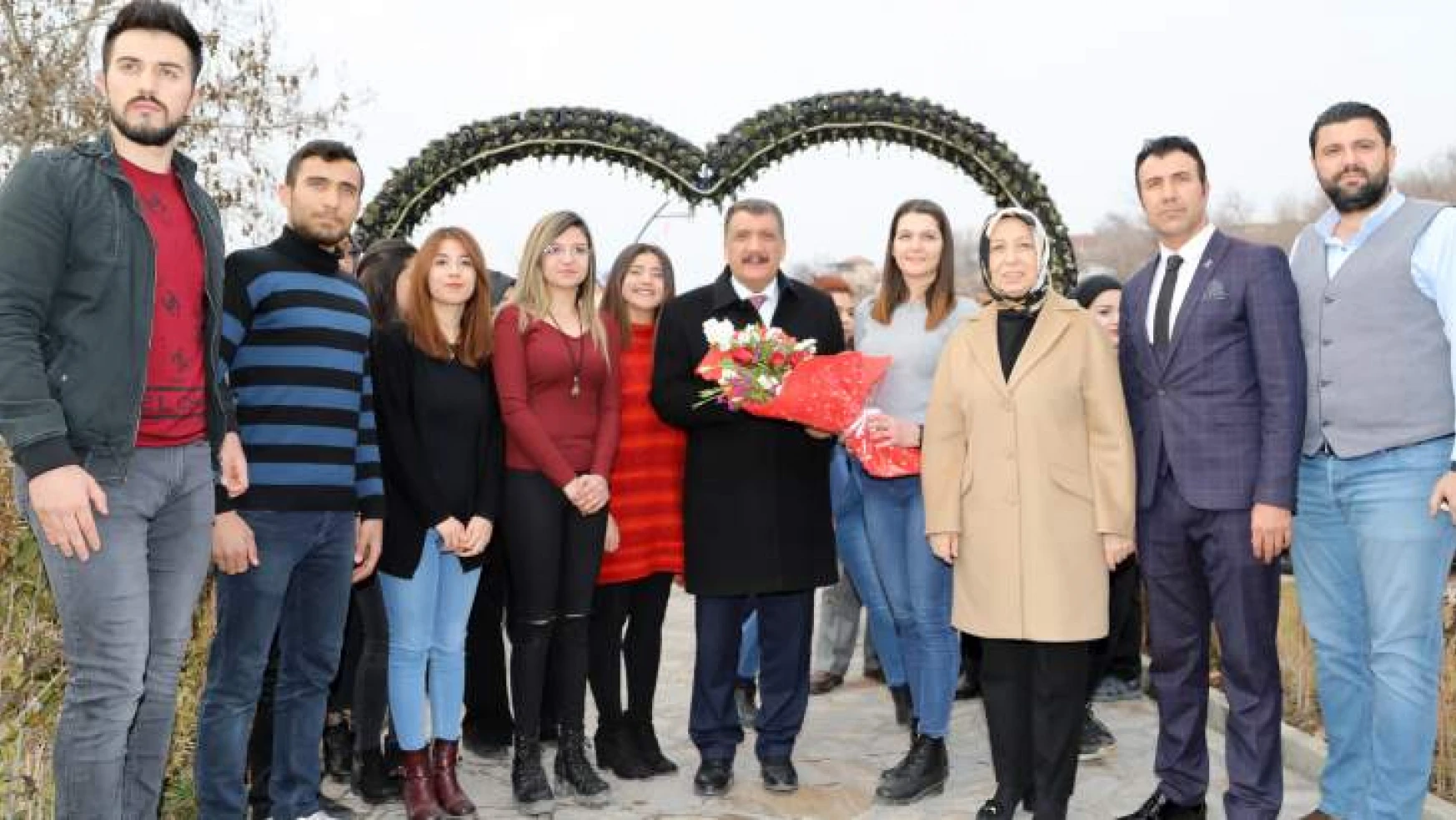 Başkan Gürkan, Gençlik Ve Gelecek Konulu Söyleşide Gençlerle Buluştu