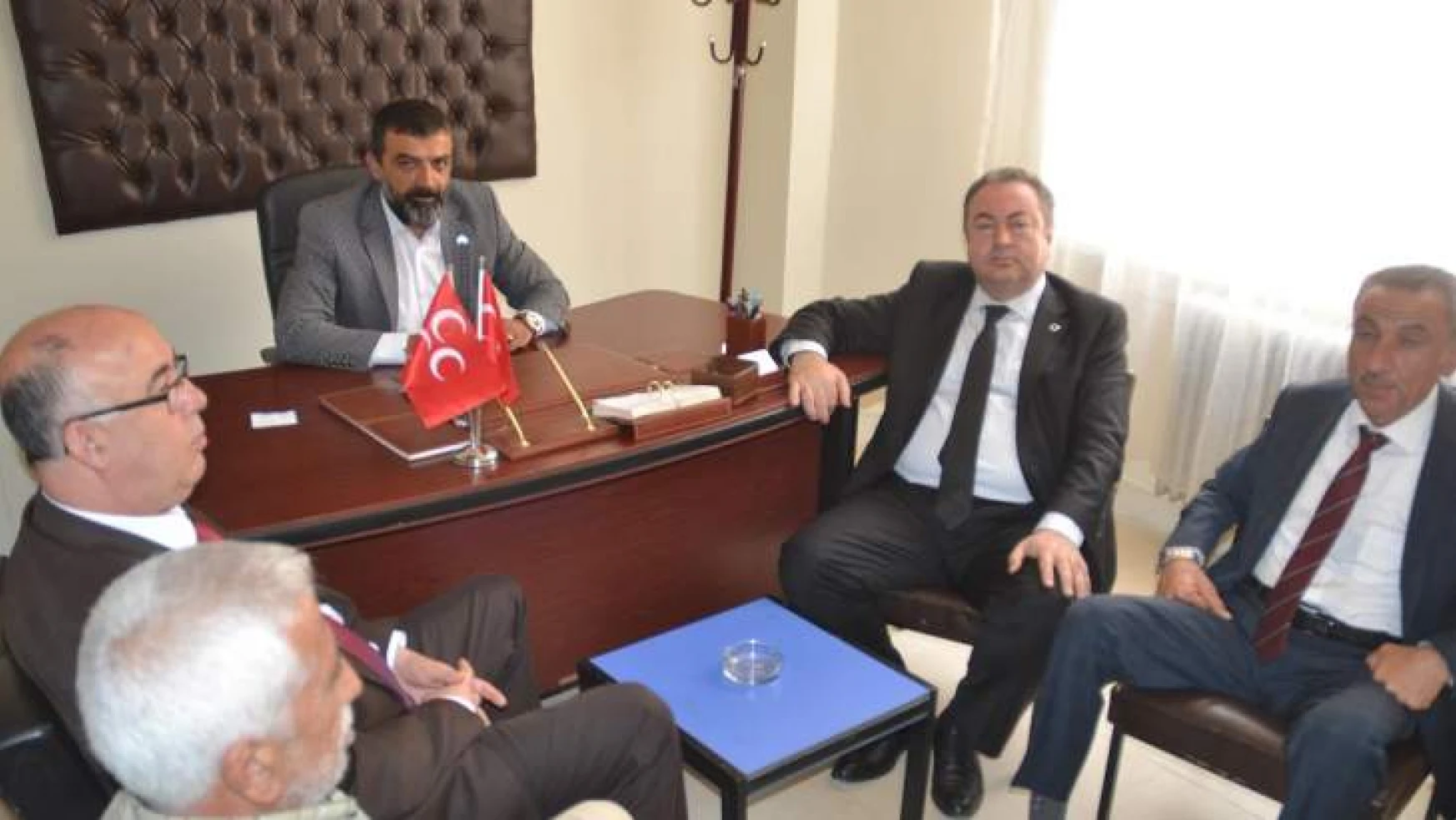 Samanlıoğlu, MHP İlçe Teşkilatlarını ziyaret etti