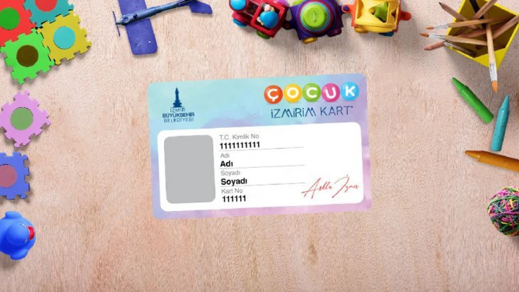 İlk Çocuk İzmirim kartlarını Başkan Soyer takdim etti