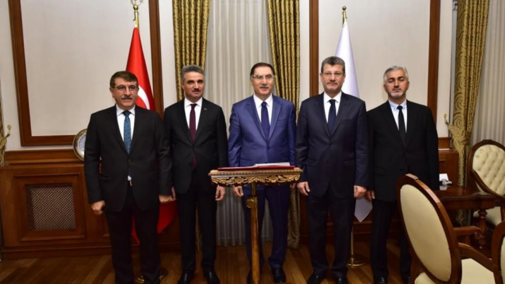 Kamu Başdenetçisi (Ombudsman) Şeref Malkoç, Vali Aydın Baruş'u Ziyaret Etti
