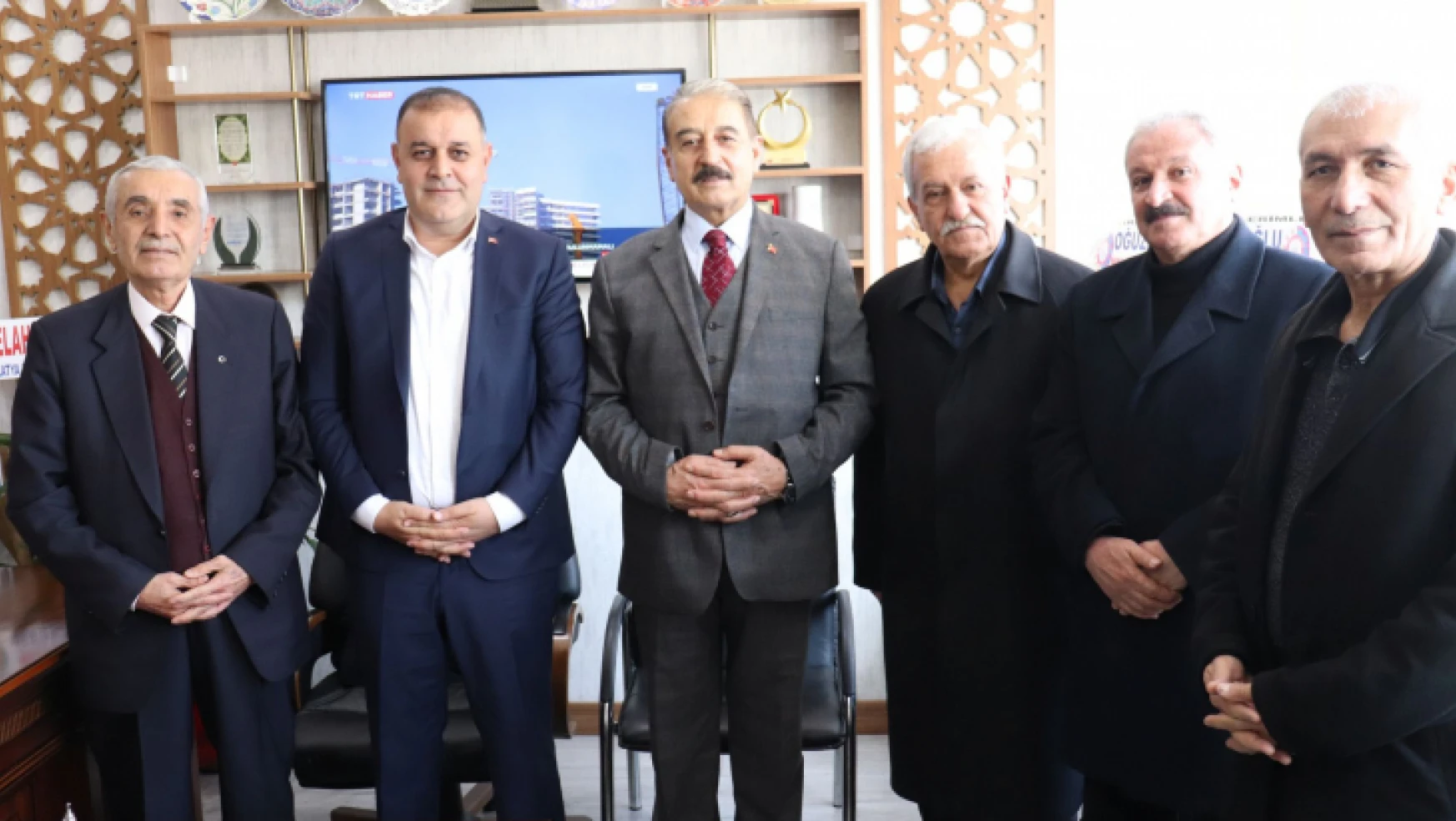 Keskin'den MHP İl Başkanı Gök'e hayırlı olsun ziyareti
