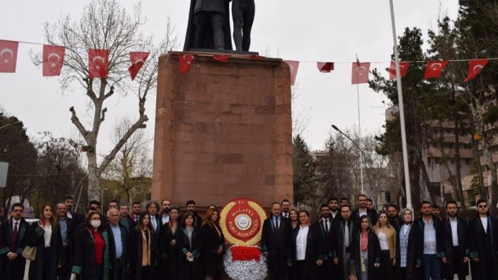 Malatya Barosu 5 Nisan Avukatlar Gününü Kutladı