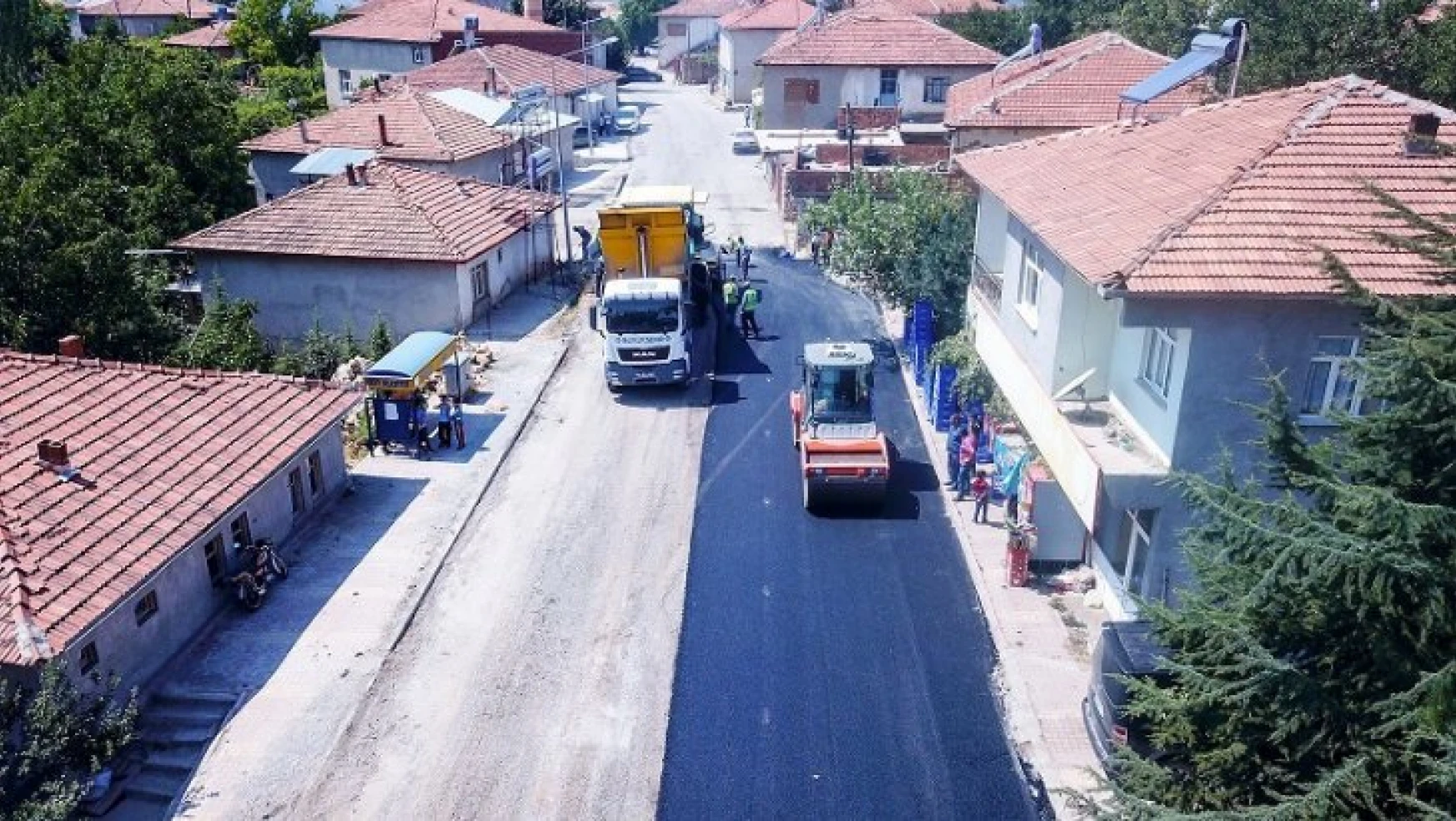 Malatya Büyükşehir Doğanşehir'de Asfalt Çalışmaları Yapıyor