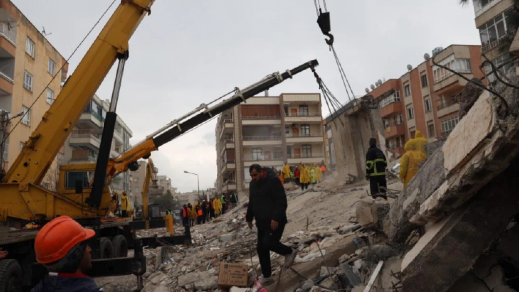 Malatya'da 1071 Kişi Depremde Hayatını Kaybetti