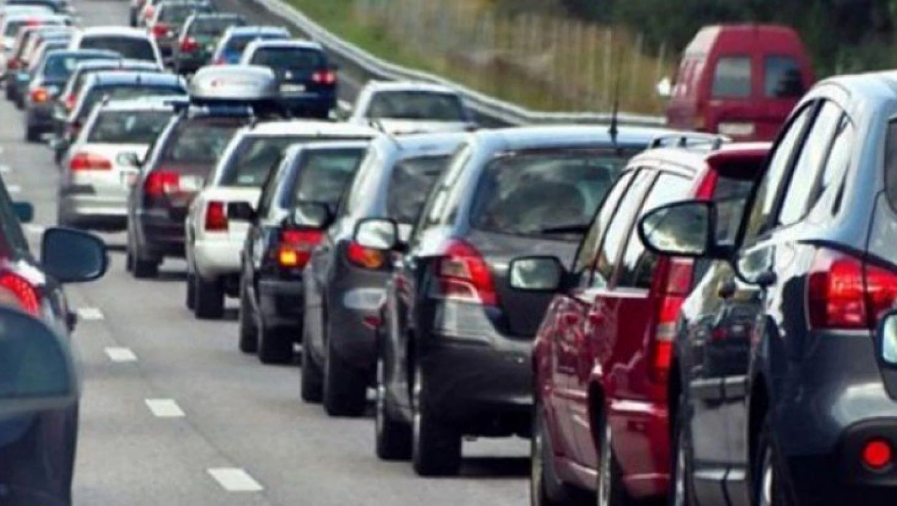 Malatya'da trafiğe kayıtlı araç sayısı Temmuz ayı sonu itibarıyla 181 738 oldu.