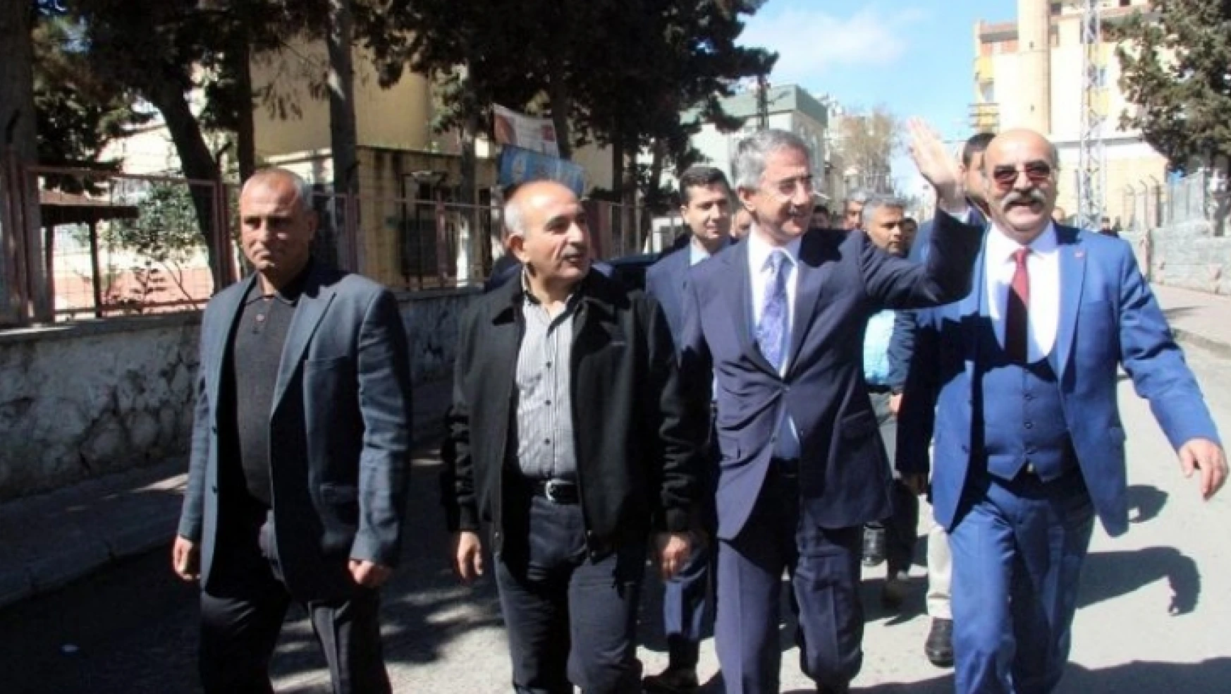 Başkan Yanılmaz Kilis Halkıyla Kucaklaştı