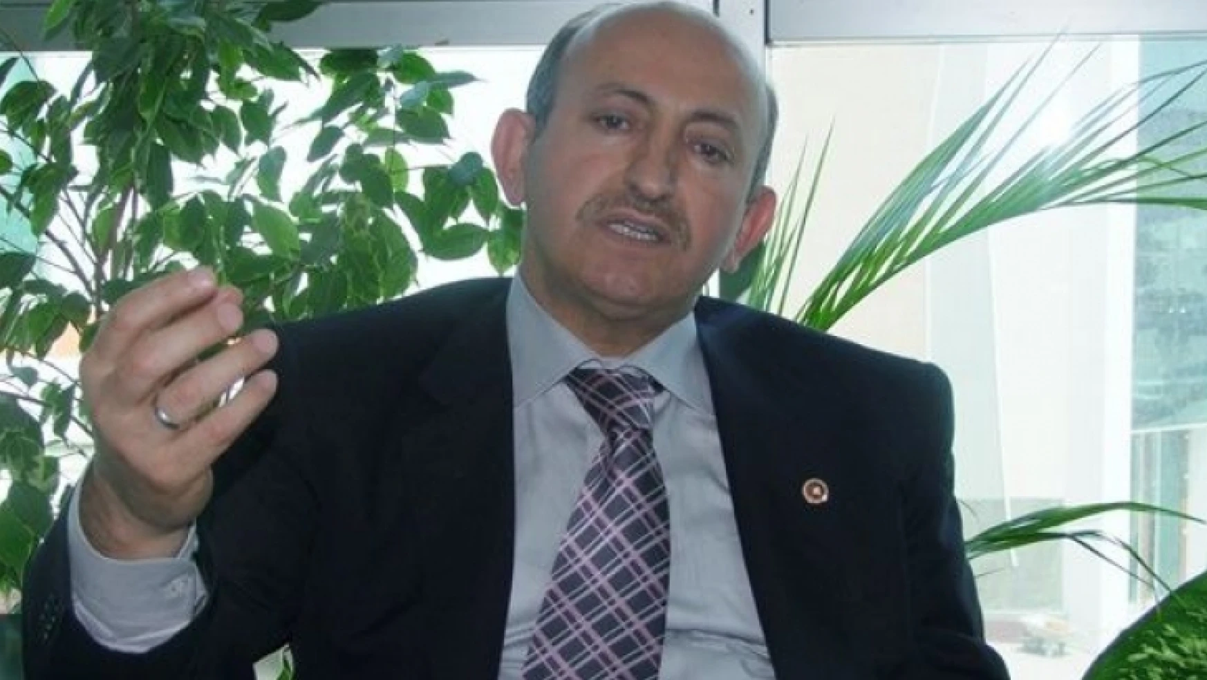Prof. Dr. Mustafa Erdem, İYİ Parti'den istifa etti