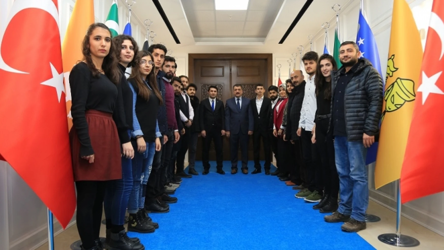 Gürkan 'Şehri Yönetirken Gençlerin Görüşleri Bizim İçin Önemlidir'