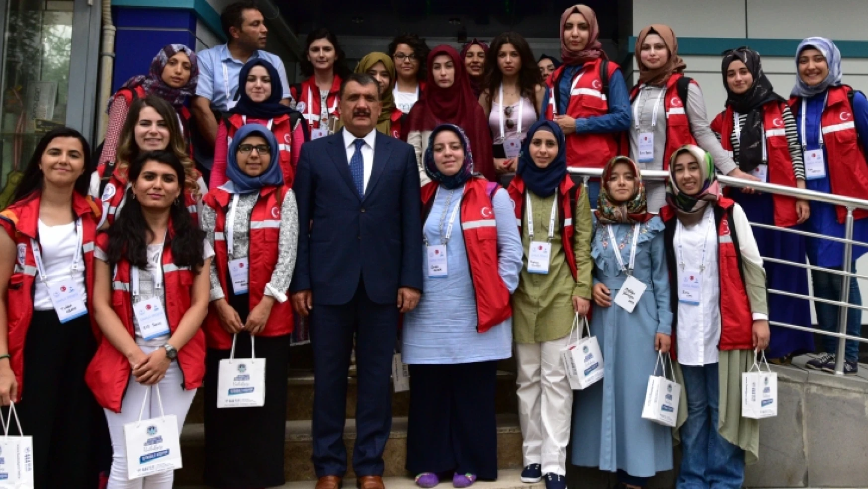 Başkan Gürkan, Damla Projesi Kapsamında Gençlerle Biraraya Geldi