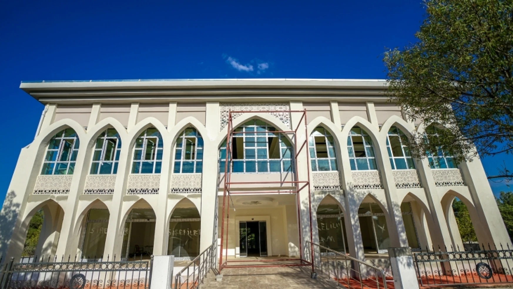 Yazıhan Kültür Merkezi İnşaatı Tamamlandı