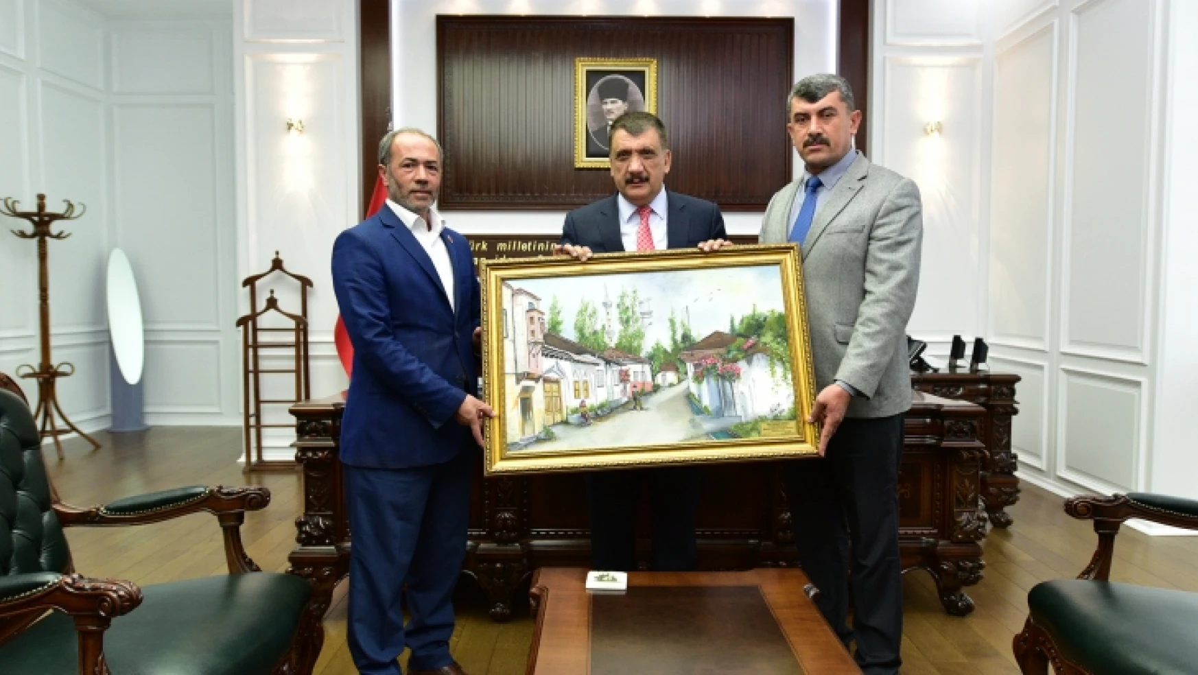 Tecde Mahalle Muhtarı Yiğit, Başkan Gürkan'ı Ziyaret Etti