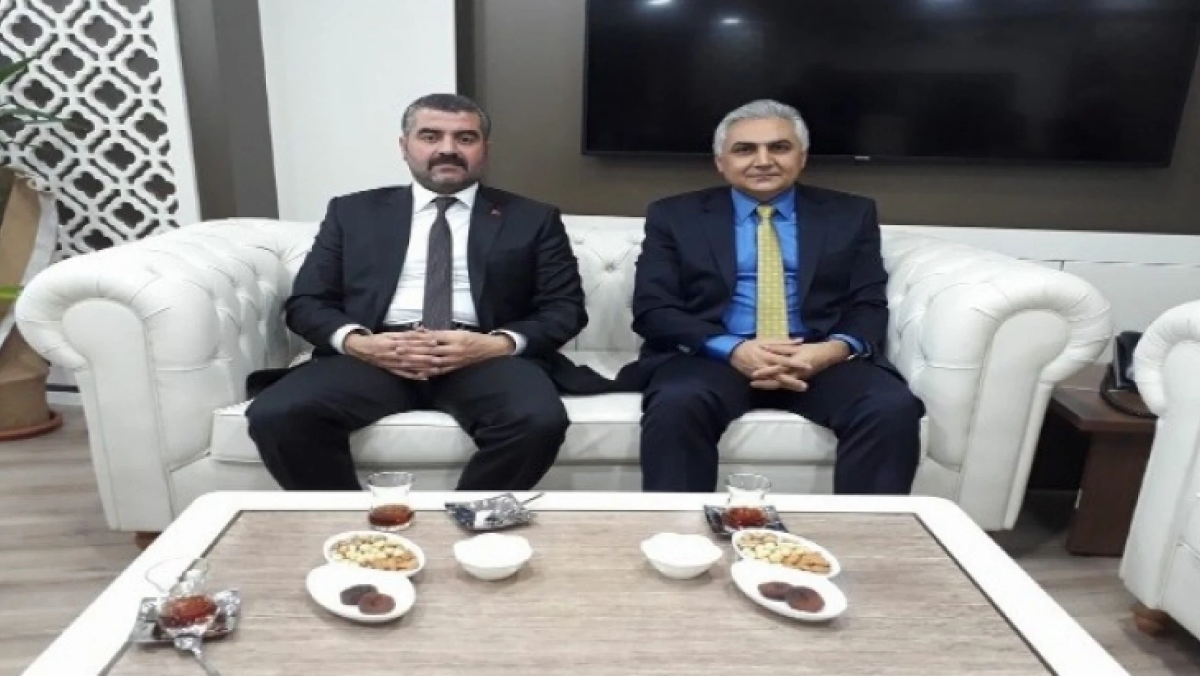 MHP İl Başkanı Avşar Emniyet Müdürünü Ziyaret Etti