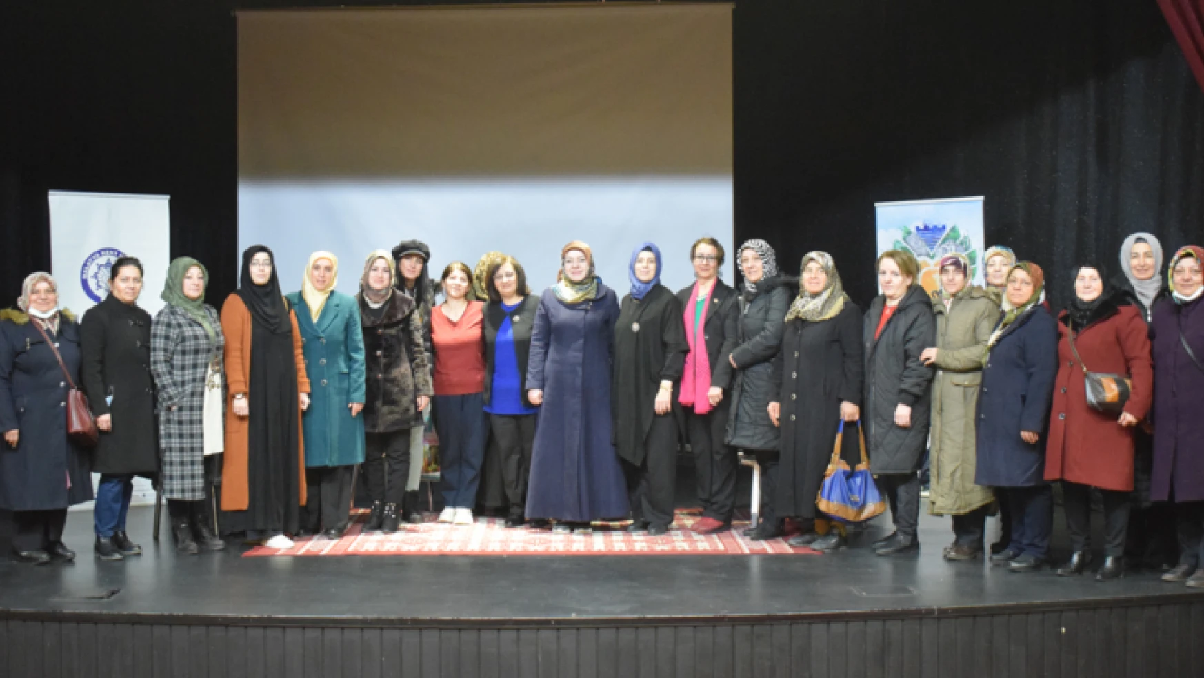 Malatya Kent Konseyi Kadın Meclisi Kadın Muhtarlarla Söyleşi Programı Düzenledi
