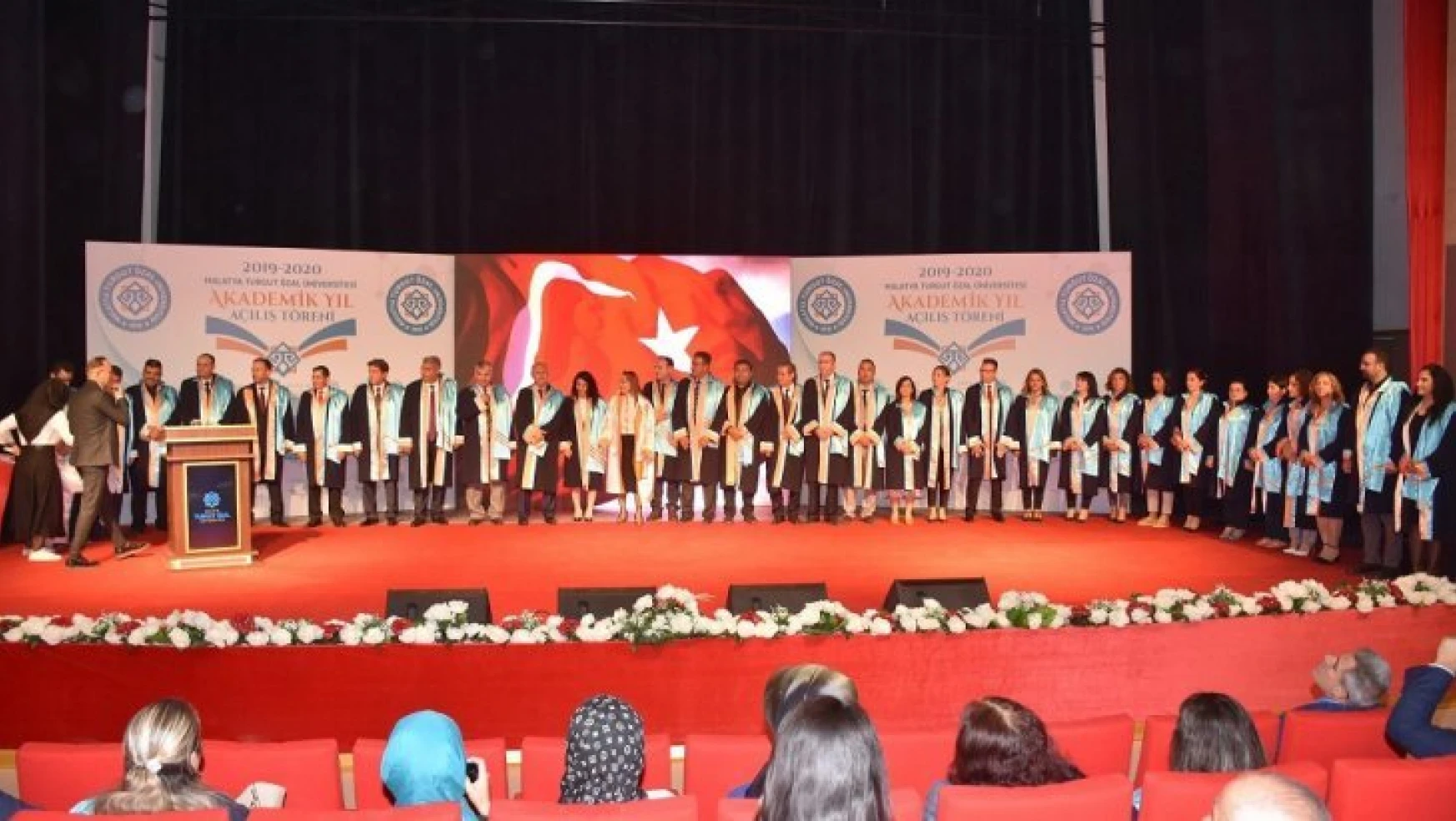 Malatya Turgut Özal Üniversitesi'nin  2019-2020 akademik yılı açılış töreni yapıldı.