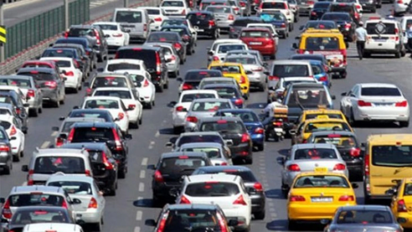 Malatya'da trafiğe kayıtlı araç sayısı Eylül ayı sonu itibarıyla 175 883 oldu.