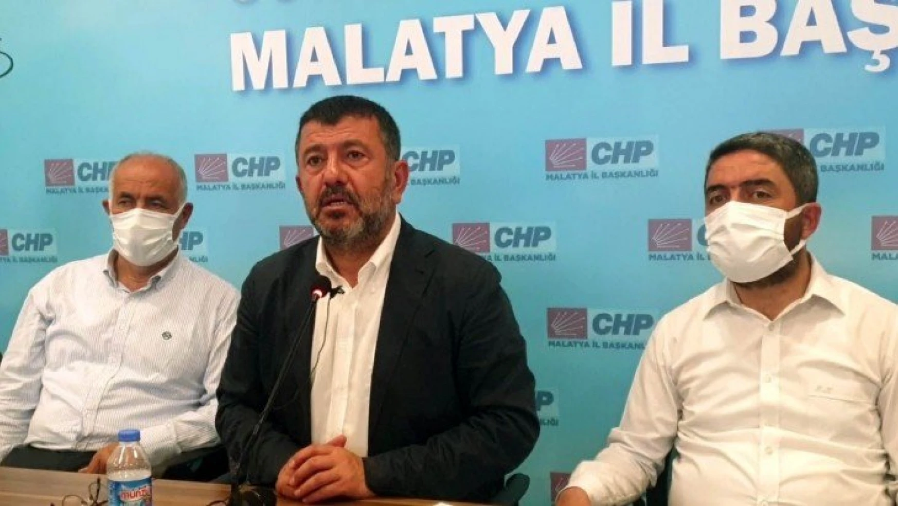 Malatyaspor'a siyaset sokanlar Malatya'ya ihanet ediyor!