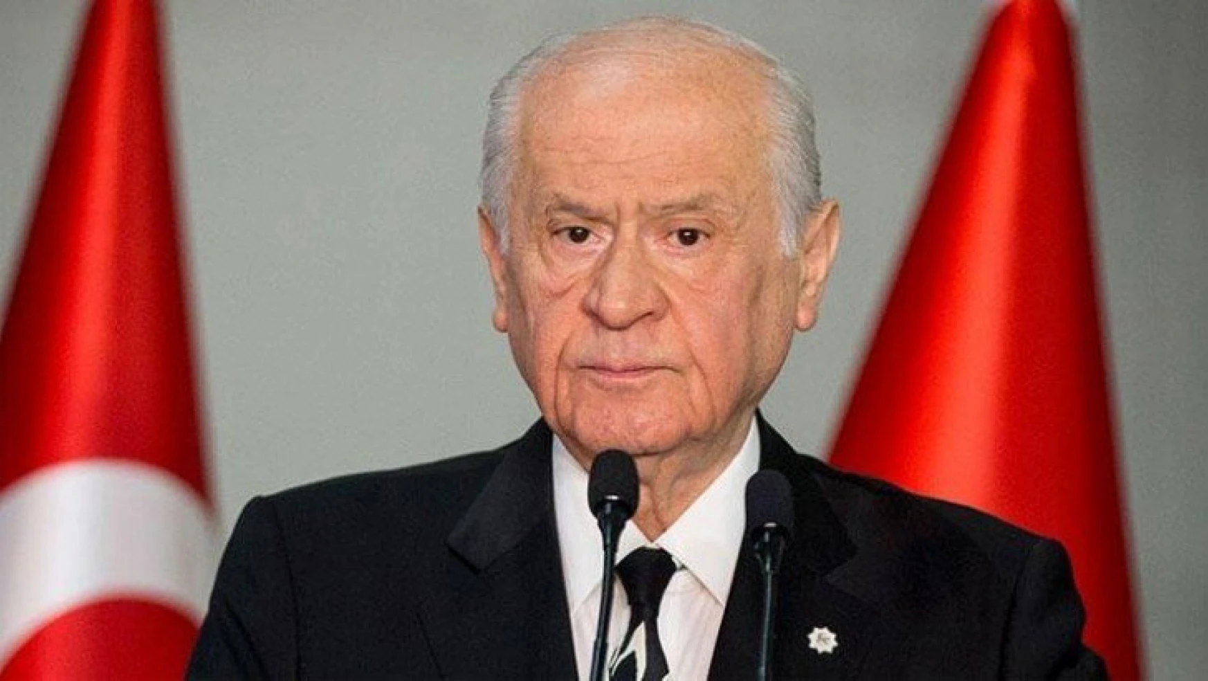 MHP Lideri Bahçeli: Duruşumuz, anıtlara Türkçe'yi irfanla dokuyan ecdadımızın duruşudur