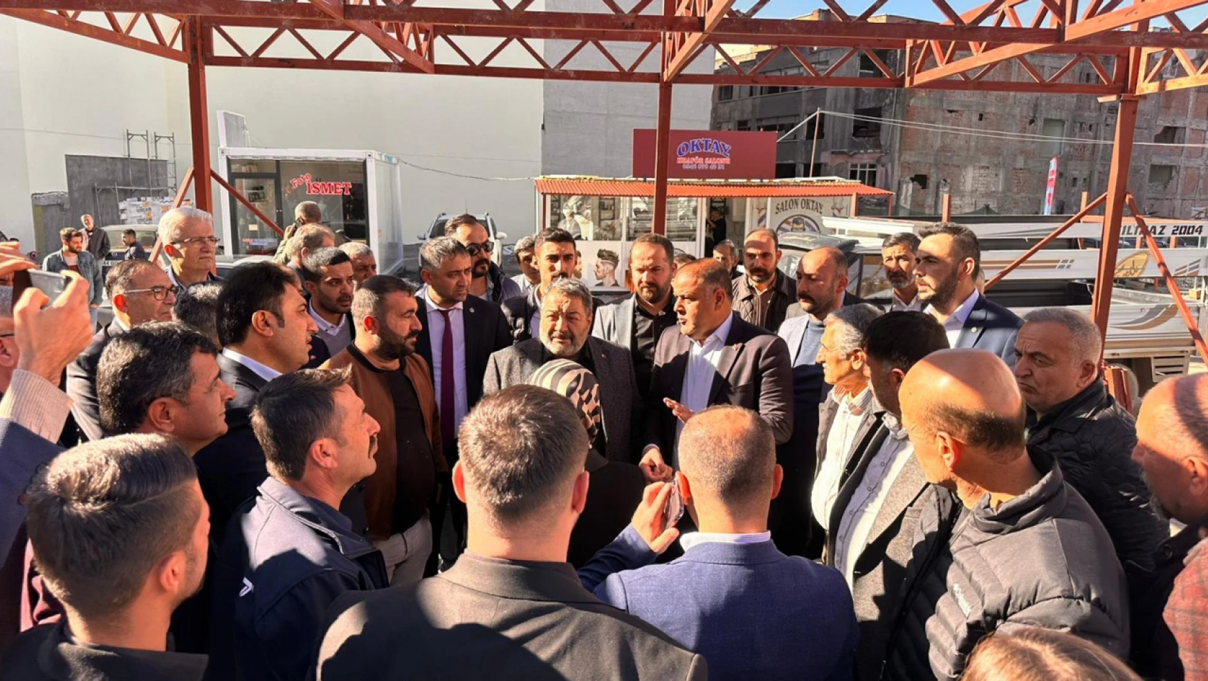 MHP ve Ülkü Ocakları İçin Prefabrik Bina Yapılıyor