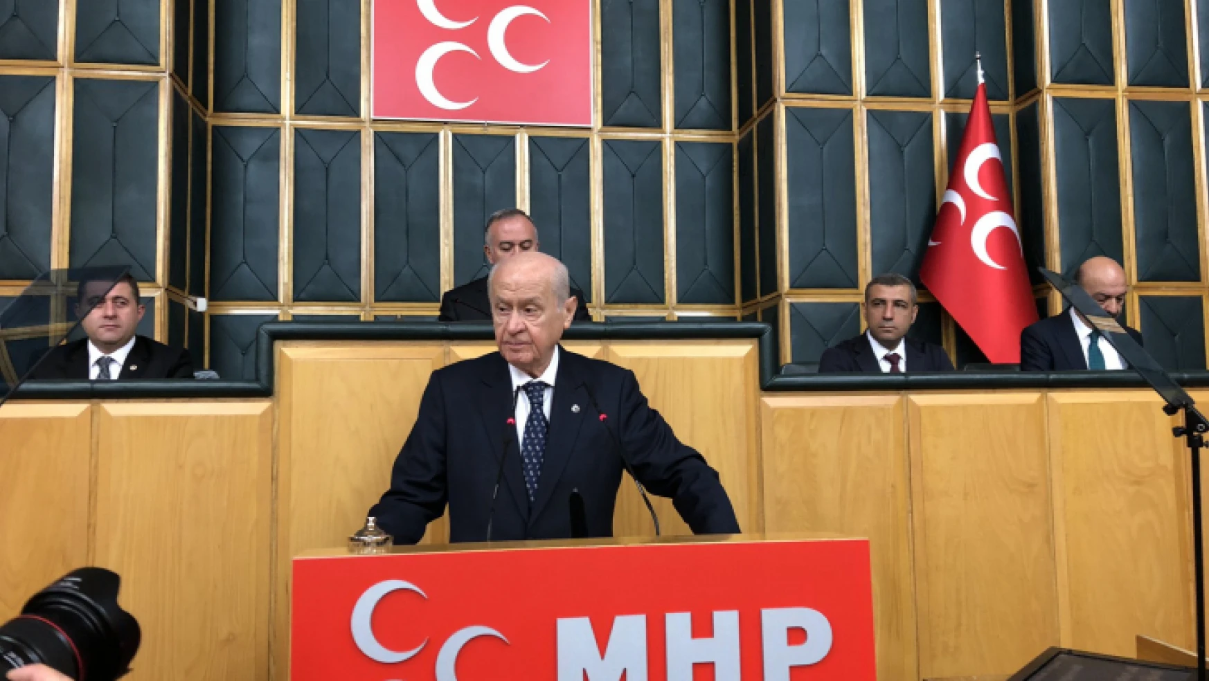 Milliyetçi Hareket Partisi Genel Başkanı Devlet Bahçeli, partisinin grup toplantısında açıklamalarda bulundu.
