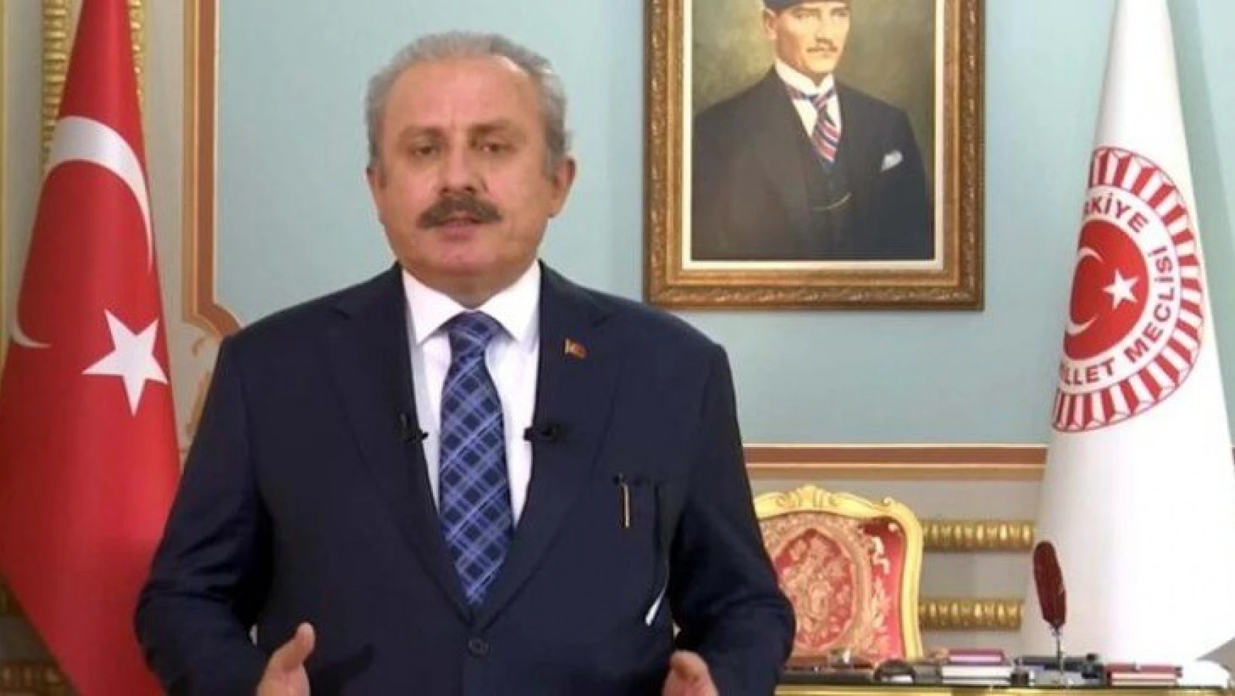 Üçüncü turda Mustafa Şentop 328 oy alarak yeniden Meclis Başkanı seçildi.