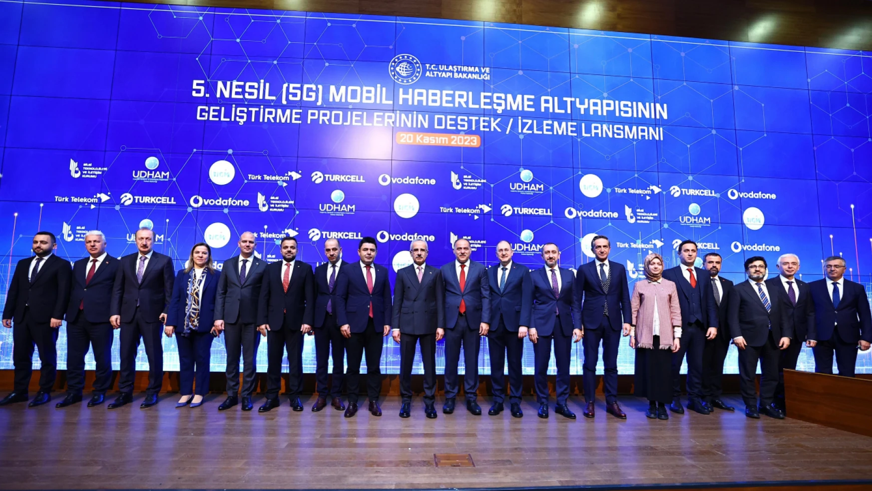 Ulaştırma Ve Altyapı Bakanı Abdulkadir Uraloğlu, 5. Nesil (5g) Mobil Haberleşme Altyapısının Geliştirme Projeleri'nin Lansman Töreni'ne Katıldı