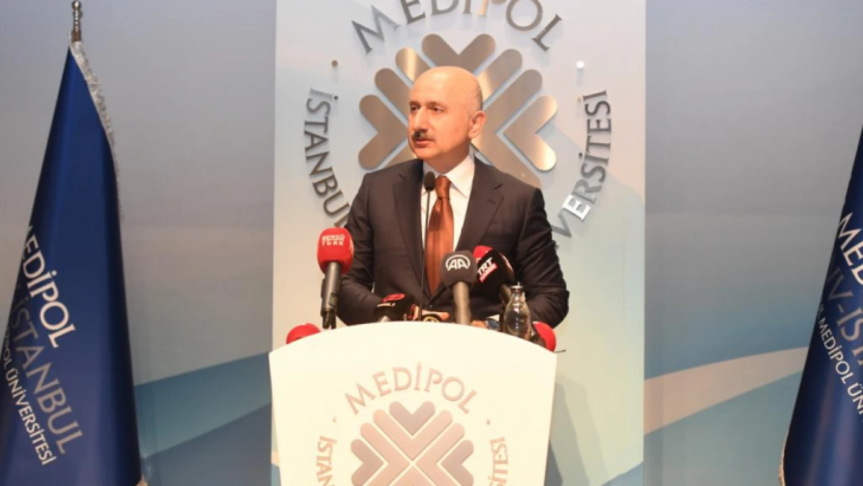 Ulaştırma ve Altyapı Bakanı Adil Karaismailoğlu,İstanbul Medipol Üniversitesi Dördüncü 6G Konferansı'nın açılışında konuştu